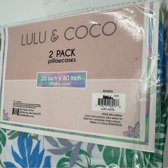 Lulu & Coco 2pc Riviera Pillowcases Microfiber Leaves 20 X 30in NEW Tropical - Picture 3 of 3